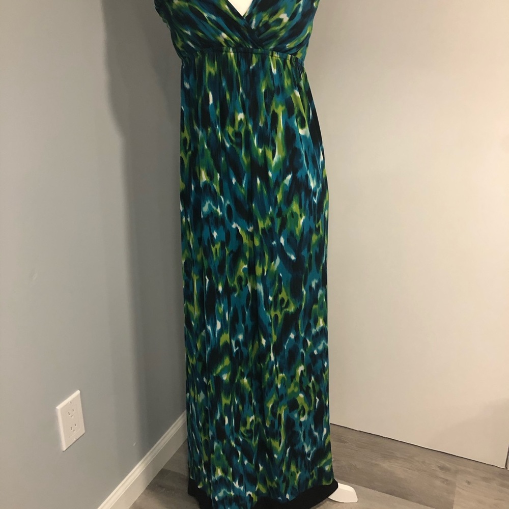 Sundress - Picture 3 of 6
